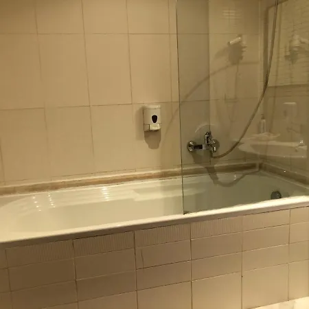 Romana Suites Gæstehus *